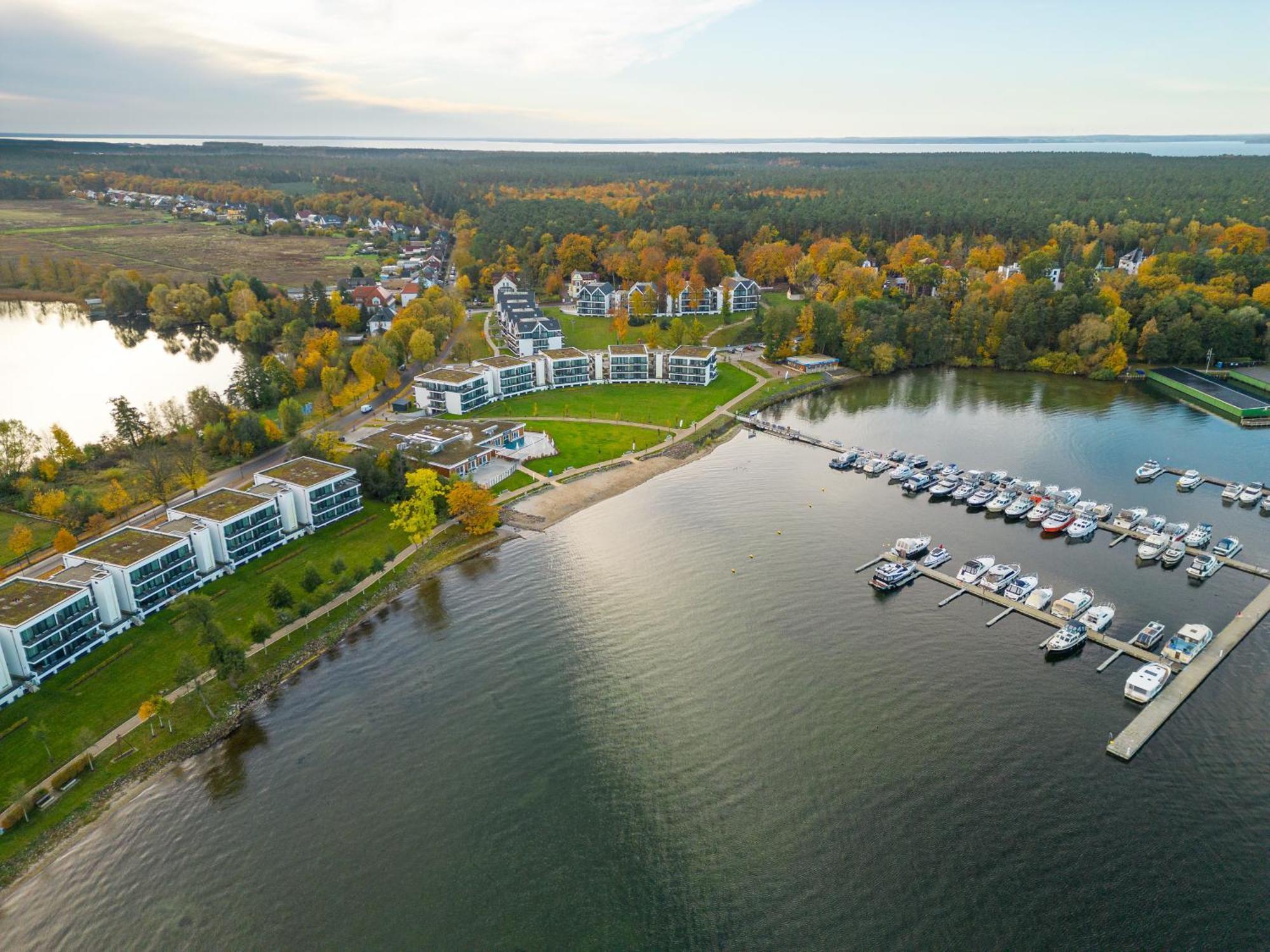 Maremüritz Yachthafen Resort Waren  Exterior foto